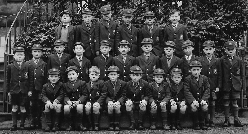P3-1956.jpg - Primary 3 in 1956, including in the photo is Frank Dougan (3rd from the right back row),can you name the rest?