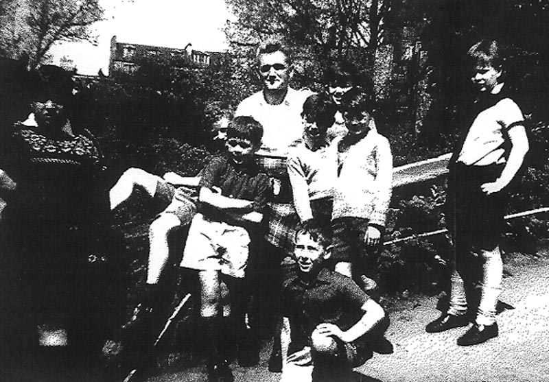 brCarmond.jpg - A trip with Bro. Carmody to Dunfermline. The picture includes Ken Reilly and Mark Moore.